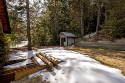 Outdoor Deck Photo of 8364 Mountain View Drive, Whistler, BC