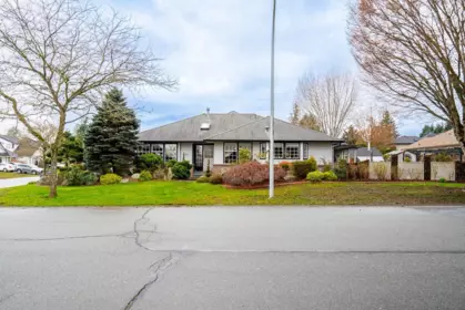 6167 189 Street, Surrey, BC, Surrey — Single Family Residence for sale