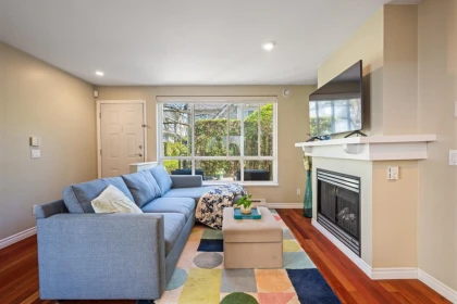 Basement Recreation Room Photo of 7350 Hawthorne Terrace, Burnaby, BC