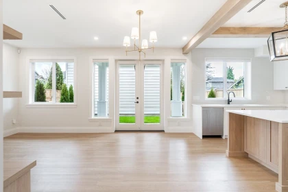 Kitchen Island Photo of 2 5411 Crescent Drive, Delta, BC