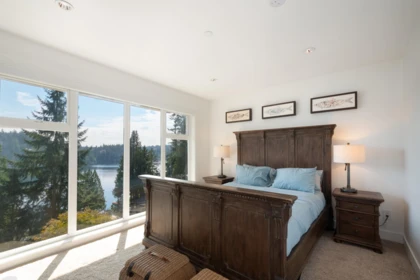 Hallway Photo of 2867 Panorama Drive, North Vancouver, BC