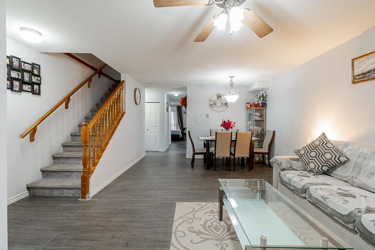 Dining Area Photo of 35 12730 66 Avenue, Surrey, BC