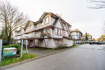 Front Yard Photo of 35 12730 66 Avenue, Surrey, BC