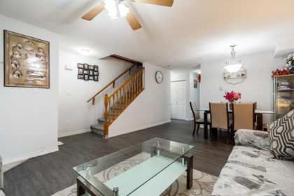 Kitchen Photo of 35 12730 66 Avenue, Surrey, BC