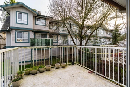 Office / Den Photo of 35 12730 66 Avenue, Surrey, BC