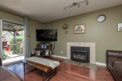 Basement Recreation Room Photo of 7838 160 Street, Surrey, BC