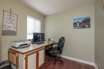 Entry Foyer Photo of 7838 160 Street, Surrey, BC