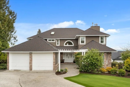 5740 189a Street, Surrey, BC, Surrey — Single Family Residence for sale