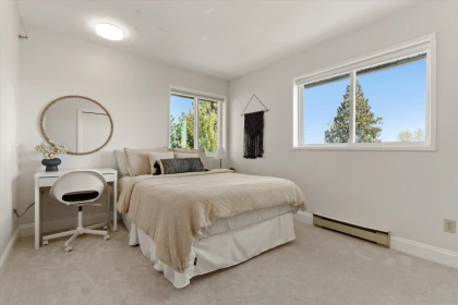 Mudroom Photo of 5740 189a Street, Surrey, BC
