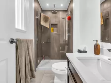 Guest Bathroom Photo of 1975 Routley Avenue, Port Coquitlam, BC