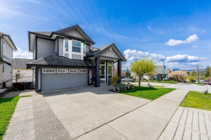 Hot Tub / Spa Photo of 3416 Galloway Avenue, Coquitlam, BC