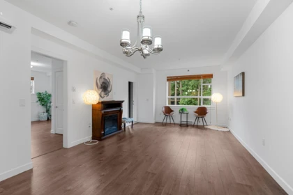 Kitchen Island Photo of 404 14588 Mcdougall Drive, Surrey, BC