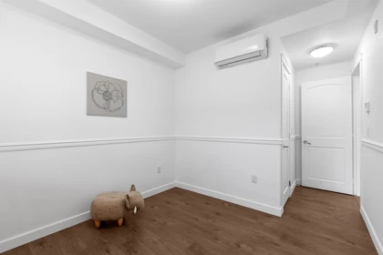 Office / Den Photo of 404 14588 Mcdougall Drive, Surrey, BC