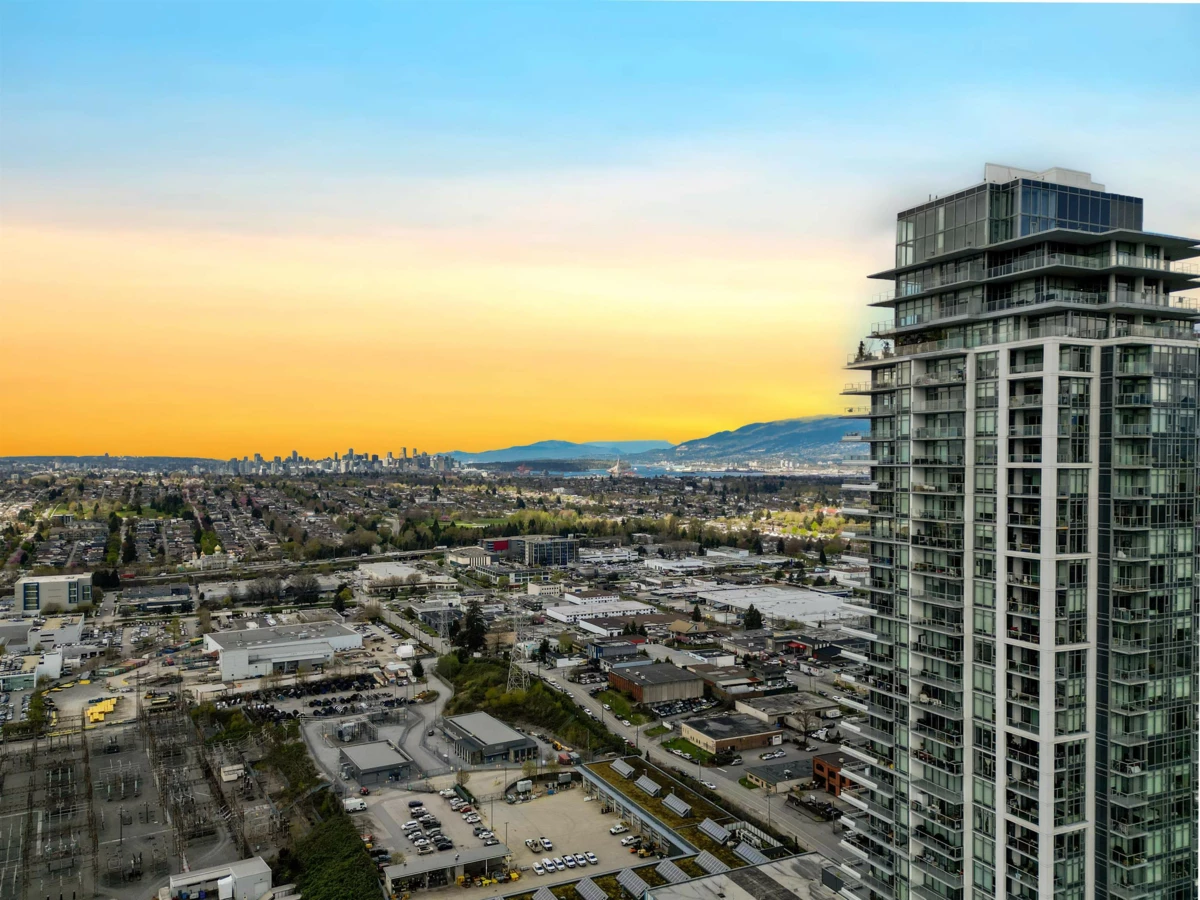 Family Room Photo of 4207 1888 Gilmore Avenue, Burnaby, BC