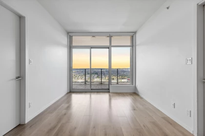 Mudroom Photo of 4207 1888 Gilmore Avenue, Burnaby, BC