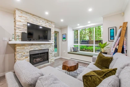 212 6893 Prenter Street, Burnaby, BC, Burnaby — Apartment/Condo for sale