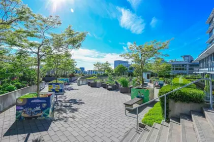 Outdoor Patio Photo of 2011 5511 Hollybridge Way, Richmond, BC