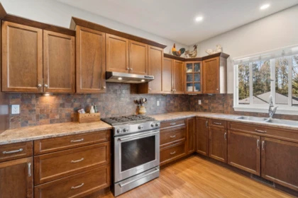 Primary Bedroom Photo of 10363 Robertson Street, Maple Ridge, BC