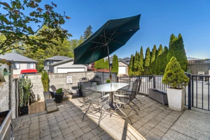 Staircase Photo of 10363 Robertson Street, Maple Ridge, BC