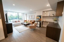 201 289 Drake Street, Vancouver, BC