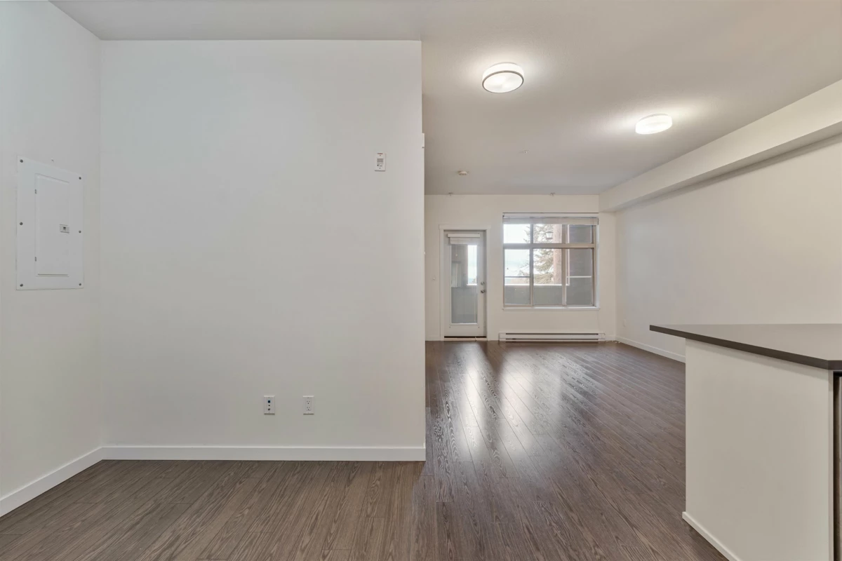 Family Room Photo of 317 2855 156 Street, Surrey, BC
