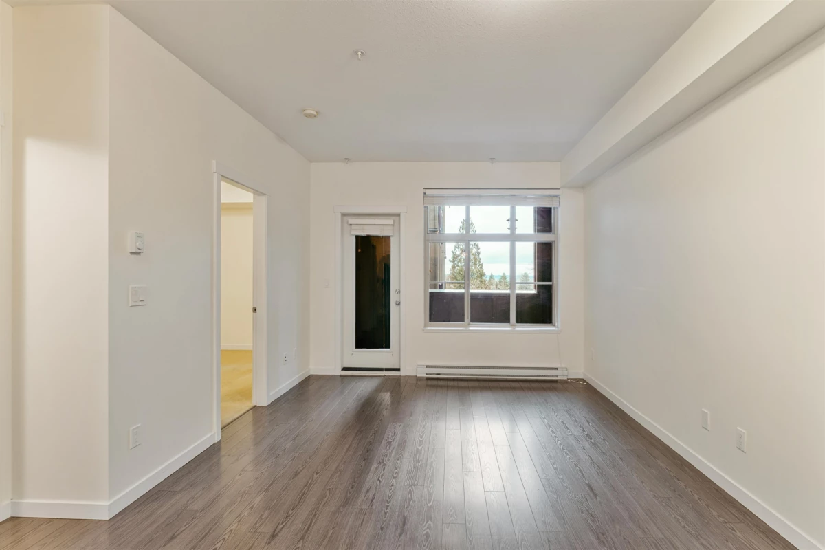 Living Room Photo of 317 2855 156 Street, Surrey, BC