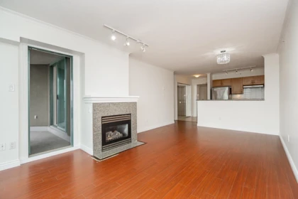 Bedroom 3 Photo of 1505 4388 Buchanan Street, Burnaby, BC