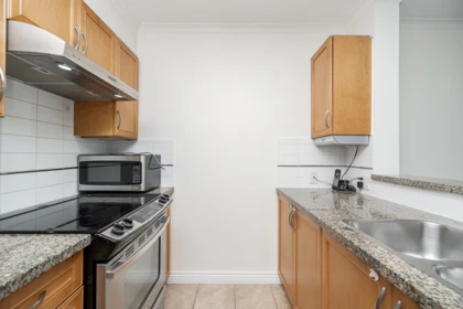 Kitchen Island Photo of 1505 4388 Buchanan Street, Burnaby, BC