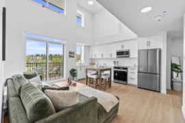 503 33820 South Fraser Way, Abbotsford, BC