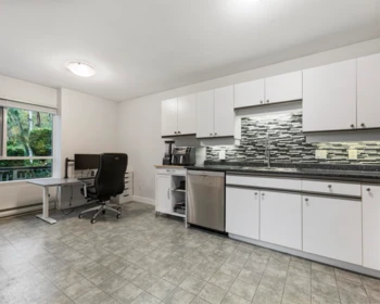 Kitchen Photo of 227 1215 Lansdowne Drive, Coquitlam, BC