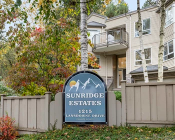 227 1215 Lansdowne Drive, Coquitlam, BC, Coquitlam — Townhouse for sale