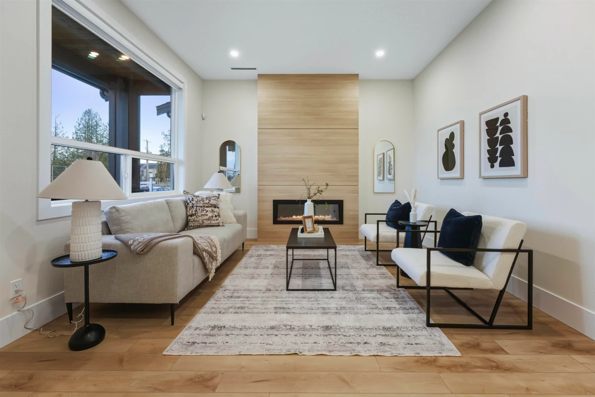 Living Room Photo of 20142 82 Avenue, Langley, BC