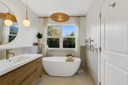 Powder Room Photo of 21 40137 Government Road, Squamish, BC