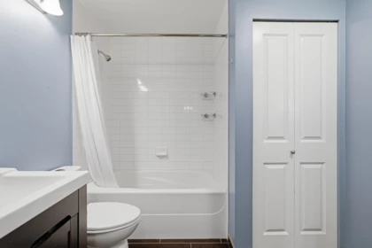 Guest Bathroom Photo of 125 600 Park Crescent, New Westminster, BC