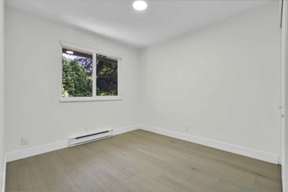 Basement Recreation Room Photo of 14 13990 74 Avenue, Surrey, BC