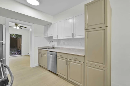 Pantry Photo of 14 13990 74 Avenue, Surrey, BC