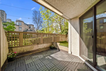 Loft / Bonus Room Photo of 215 1080 Pacific Street, Vancouver, BC