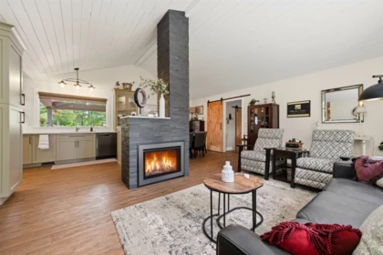 Kitchen Photo of 23541 24 Avenue, Langley, BC