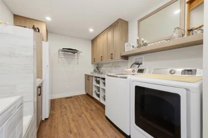 Mudroom Photo of 23541 24 Avenue, Langley, BC