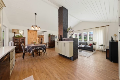 Pantry Photo of 23541 24 Avenue, Langley, BC