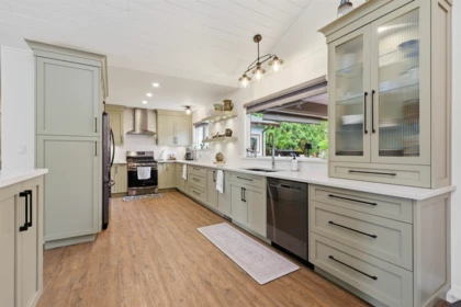 Primary Bedroom Photo of 23541 24 Avenue, Langley, BC