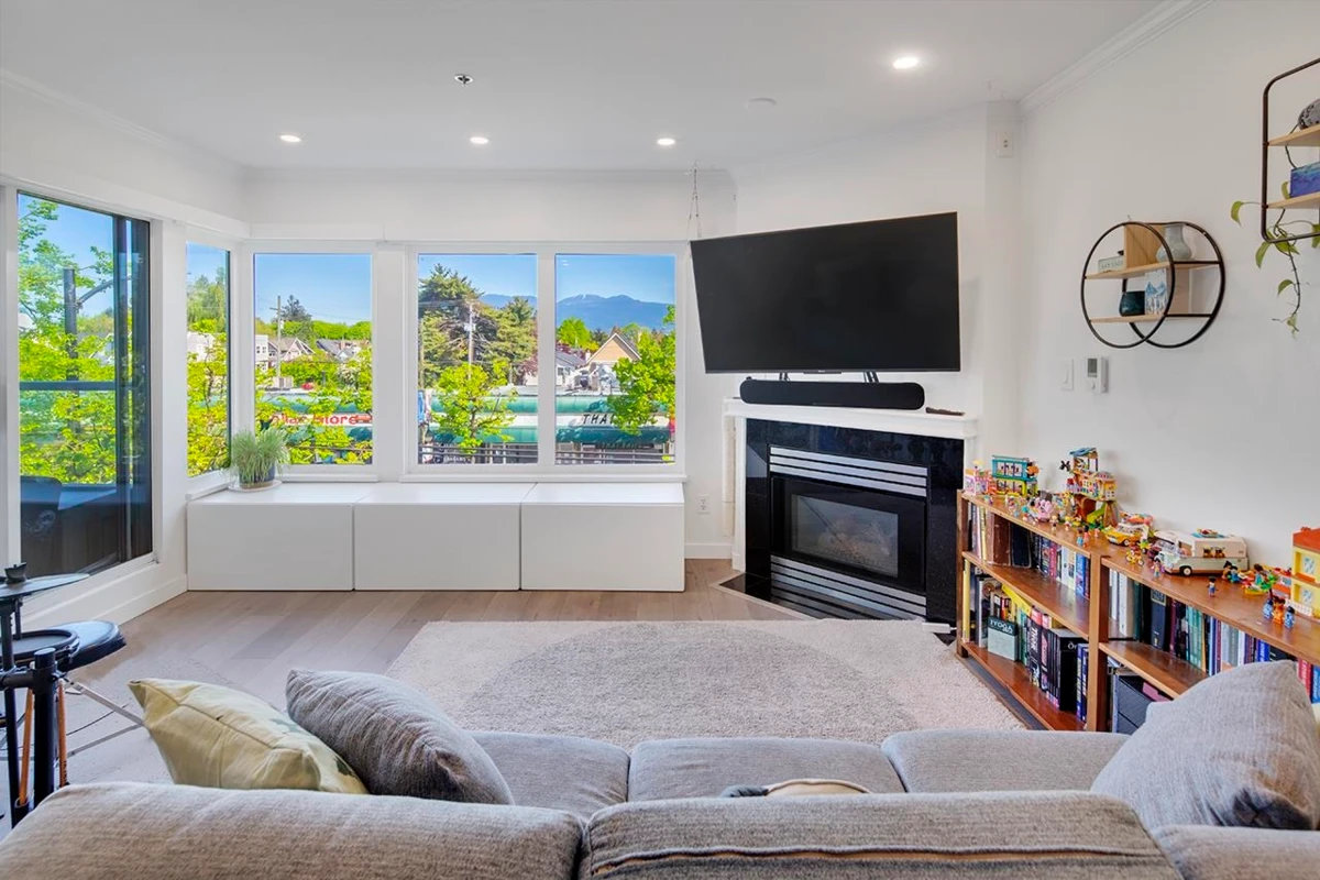Family Room Photo of 207 3280 W Broadway, Vancouver, BC
