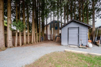 Backyard Photo of 34843 Laburnum Avenue, Abbotsford, BC