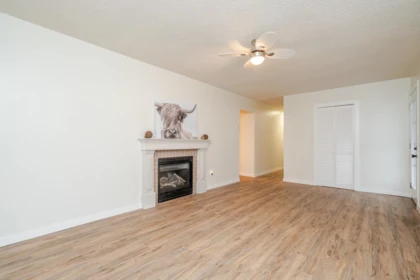 Powder Room Photo of 34843 Laburnum Avenue, Abbotsford, BC