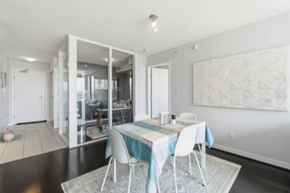 Hallway Photo of 908 1408 Strathmore Mews, Vancouver, BC