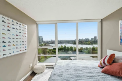 Hot Tub / Spa Photo of 908 1408 Strathmore Mews, Vancouver, BC