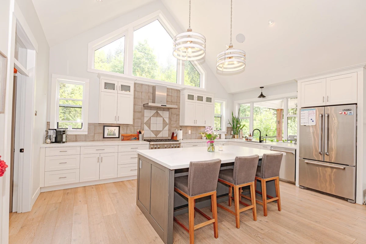 Dining Area Photo of 12290 269 Street, Maple Ridge, BC