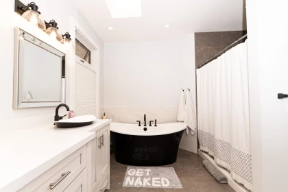 Primary Bathroom Photo of 12290 269 Street, Maple Ridge, BC