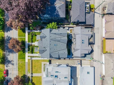 Swimming Pool Photo of 1145 W 33rd Avenue, Vancouver, BC