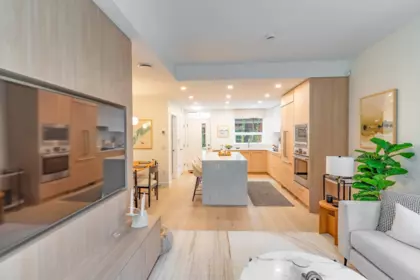 128 2050 Glenaire Drive, North Vancouver, BC, North vancouver — Townhouse for sale